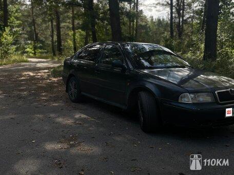 Skoda, Octavia, 1800, 150, бензин, хэтчбек, механика, передний привод, среднее состояние, левый, зеленый, 300 000 ₽