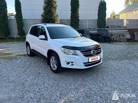 Volkswagen, Tiguan, 1400, 122, бензин, внедорожник, механика, передний привод, среднее состояние, левый, белый, 725 000 ₽