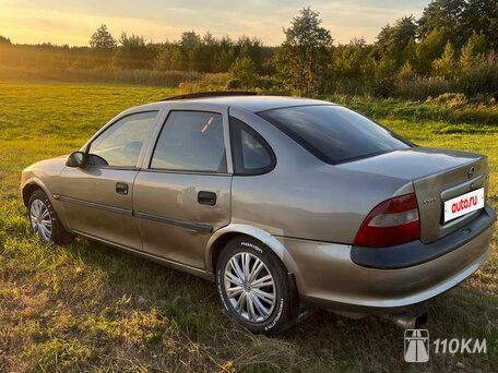 Opel, Vectra, 1600, 82, бензин, седан, механика, передний привод, среднее состояние, левый, серый, 135 000 ₽