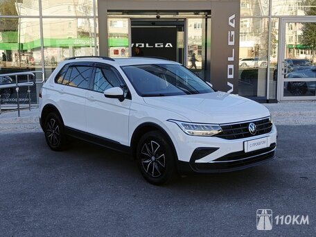 Volkswagen, Tiguan, 1400, 150, бензин, внедорожник, механика, передний привод, среднее состояние, левый, белый, 2 650 000 ₽