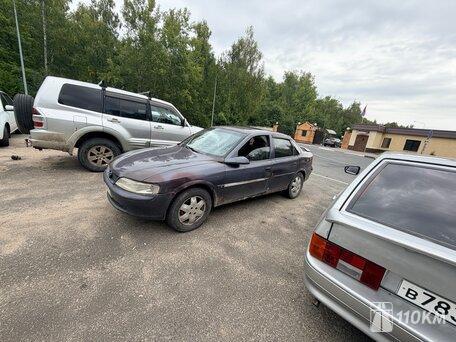 Opel, Vectra, 1600, 101, бензин, седан, механика, передний привод, среднее состояние, левый, фиолетовый, 60 000 ₽